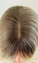 Load image into Gallery viewer, &quot;Jasmin&quot; - 22&quot; Ombre Light Blonde Long Wavy Synthetic Wig with Bangs